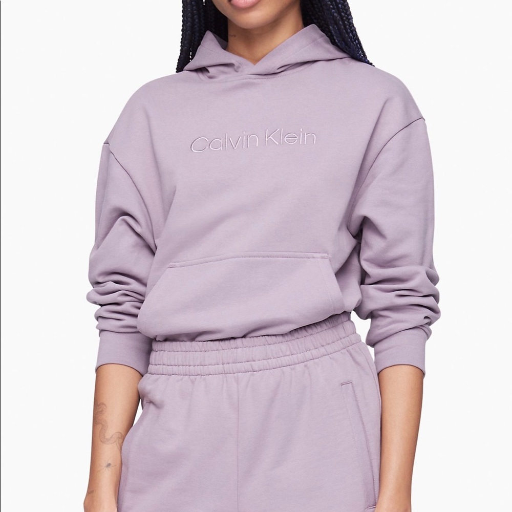 Calvin Klein cropped sweatshirt
